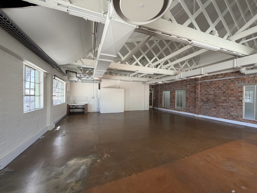 To Let Commercial Property for Rent in Woodstock Western Cape